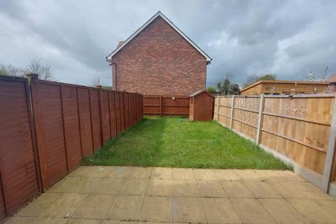 3 bedroom terraced house to rent, Gold Furlong, Marston Moretaine