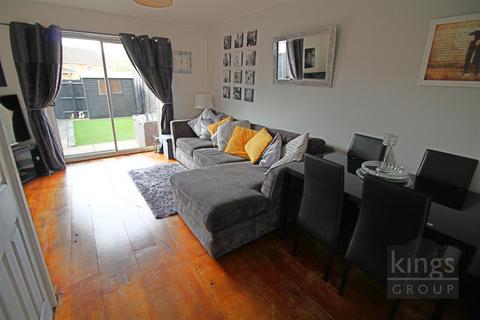 21 Chamberlain Close, Church Langley, Harlow, CM17 9QP