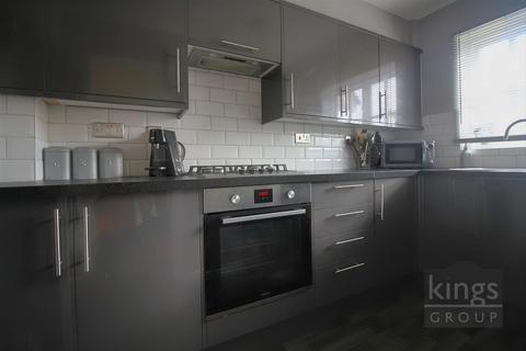 21 Chamberlain Close, Church Langley, Harlow, CM17 9QP