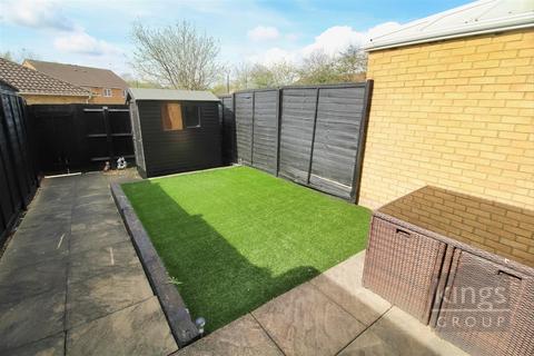 21 Chamberlain Close, Church Langley, Harlow, CM17 9QP