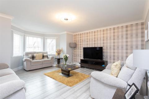8 Accordion Way, Birkhill, Dundee, DD2 5RX