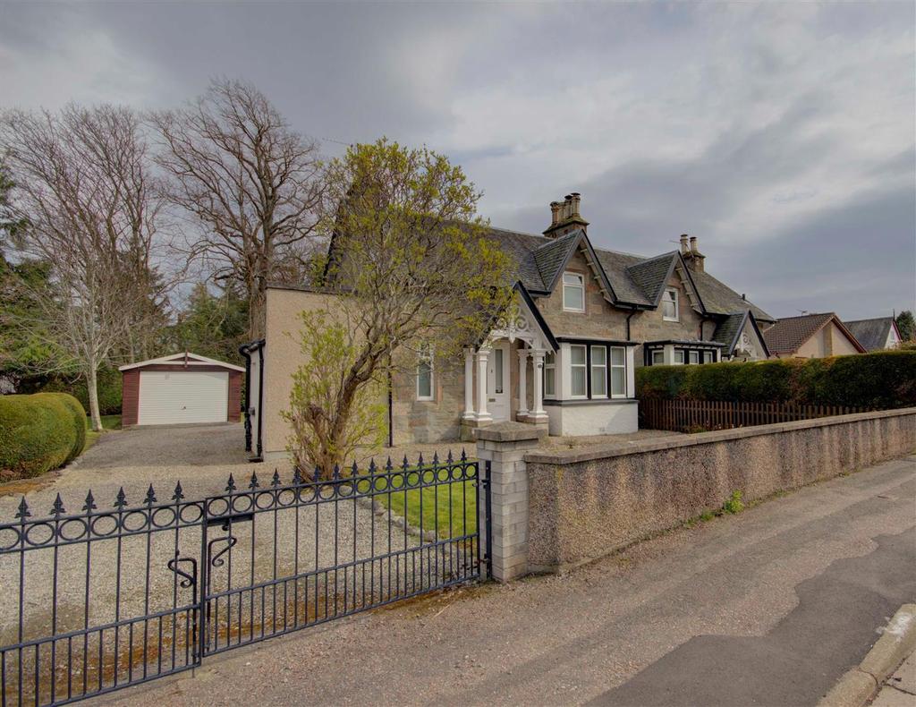 Drummond Road Inverness 2 bed semidetached house £225,000