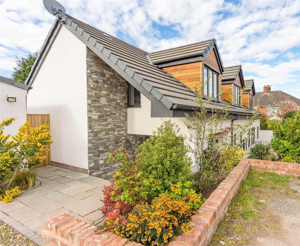 Mill Hill Road, Irby, Wirral 4 bed detached house £700,000