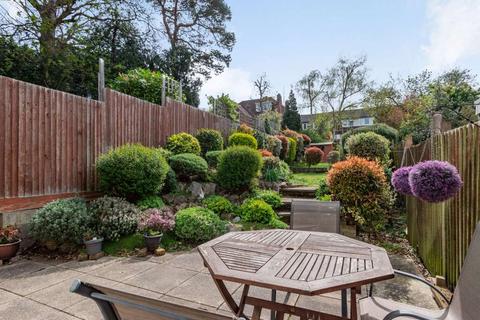 30 Grasmere Road, Bromley, BR1 4BA