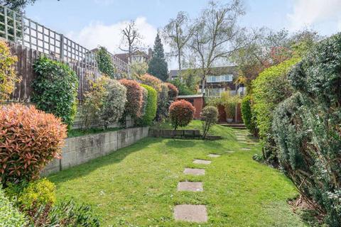 30 Grasmere Road, Bromley, BR1 4BA