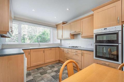 30 Grasmere Road, Bromley, BR1 4BA