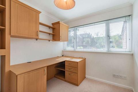 30 Grasmere Road, Bromley, BR1 4BA