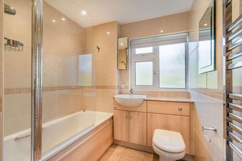 30 Grasmere Road, Bromley, BR1 4BA