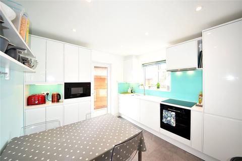 38 Highfield Road, Bourne End, SL8 5BG
