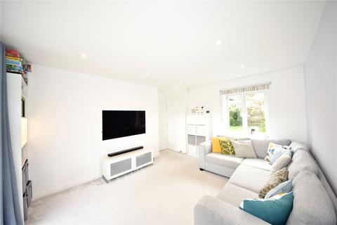 38 Highfield Road, Bourne End, SL8 5BG