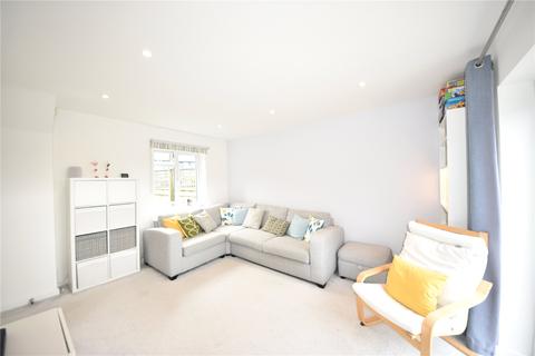38 Highfield Road, Bourne End, SL8 5BG
