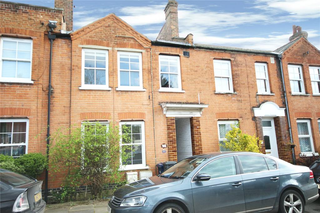 West End Lane, Hertfordshire... 2 bed £375,000