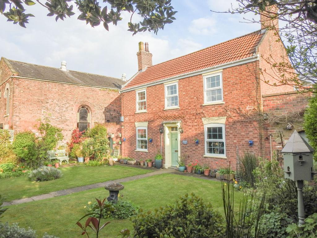 Howe Lane, Goxhill, BarrowUponHumber, North Lincolnshire, DN19 4 bed