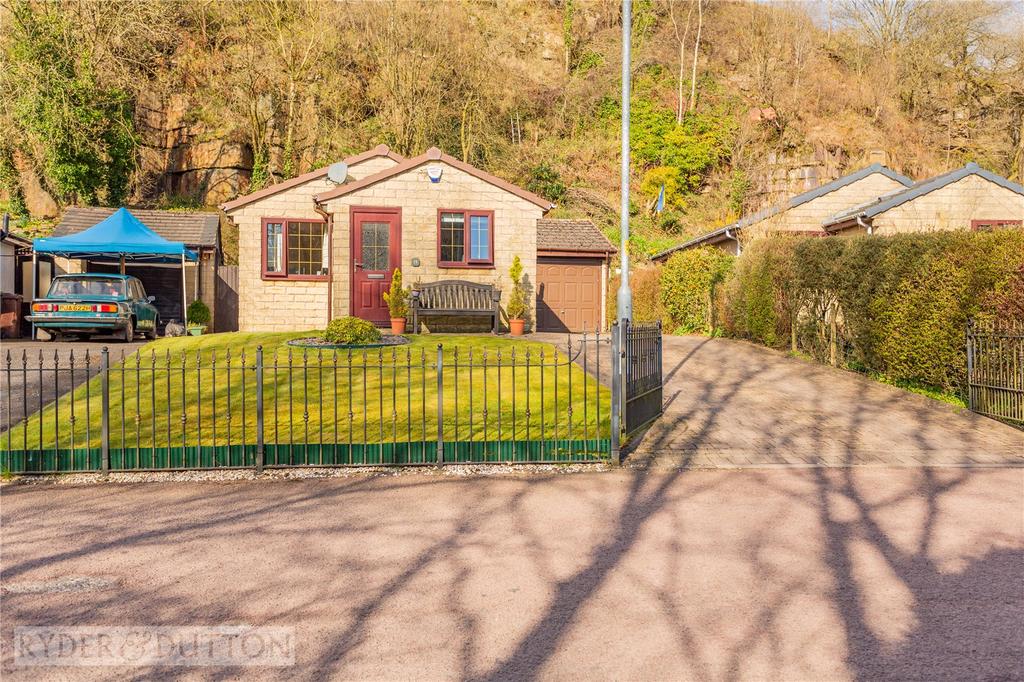Front Garden &amp; Drive
