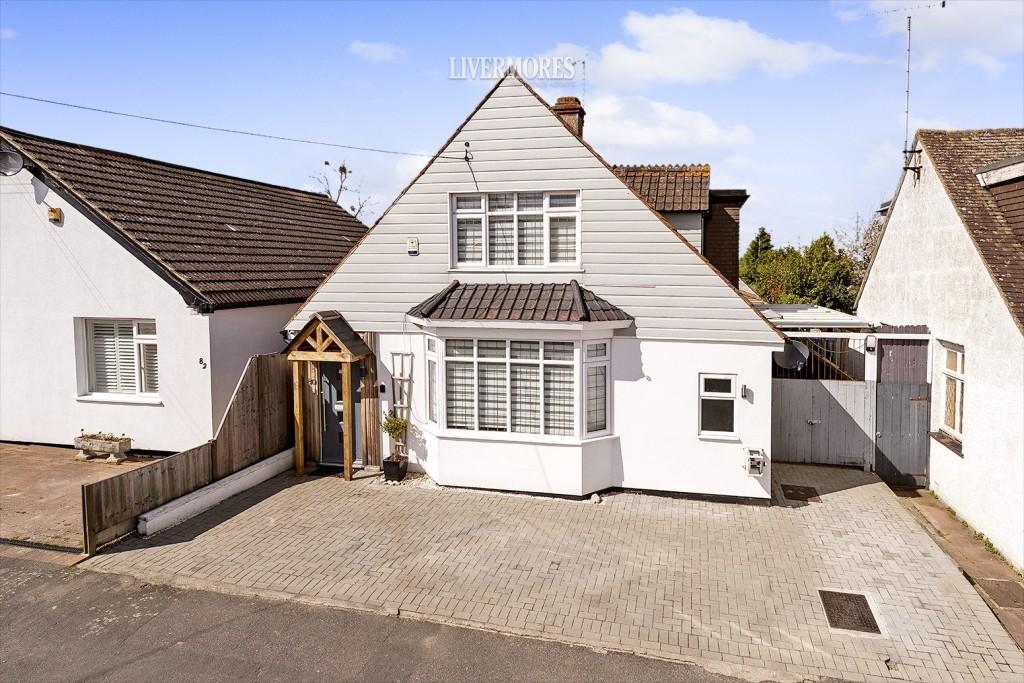 Mill Road, Hawley 3 bed detached house £575,000