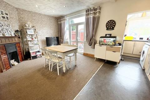 27 Eachelhurst Road, Birmingham, B24 0QL