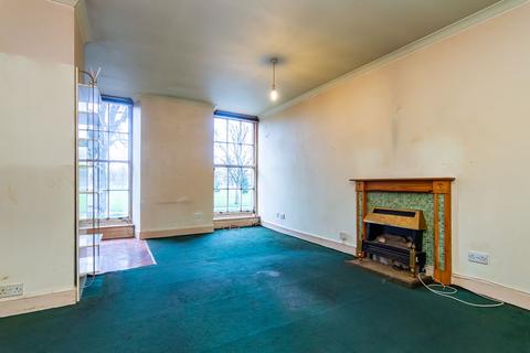 5/1 Hermitage Place, Edinburgh, EH6 8AF
