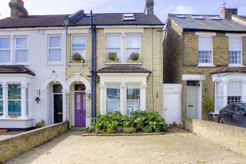 Gordon Hill, Enfield 5 bed semidetached house £850,000