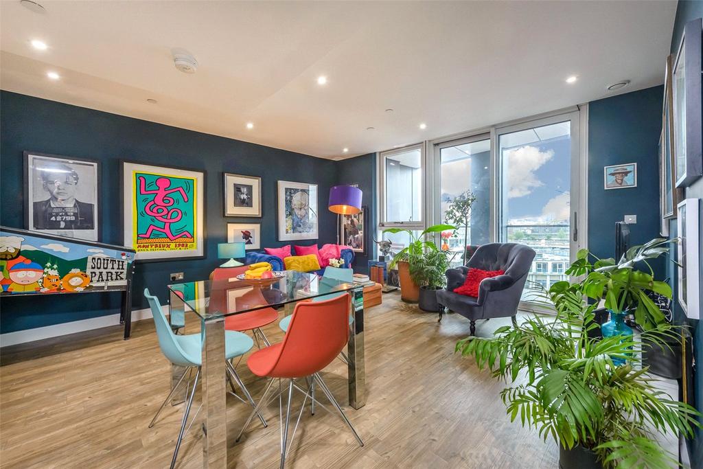 Gladwin Tower, Wandsworth Rd, Nine... 2 bed apartment £600,000