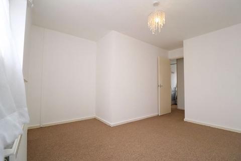 2 bedroom terraced house to rent, Barnes Wallis Way, Gloucester