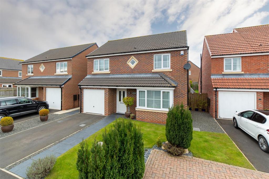 Medcalf Court, Five Mile Park, Wideopen, 4 bed detached house £385,000