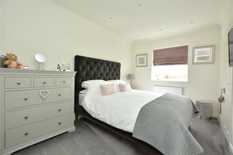 2 bedroom apartment for sale - Fairfield Court, Alwoodley, Leeds, West Yorkshire