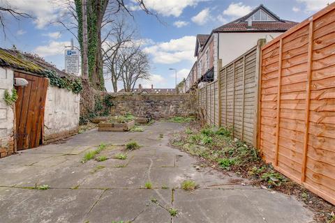 17 Romilly Crescent, Cardiff, CF11 9NP