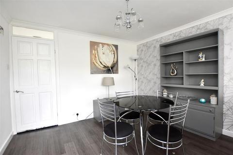1 bedroom flat to rent - Timbercroft, Epsom