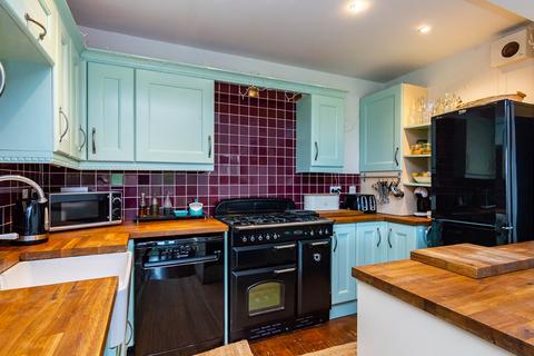 9 Corbiehill Grove, Edinburgh, EH4 5DU