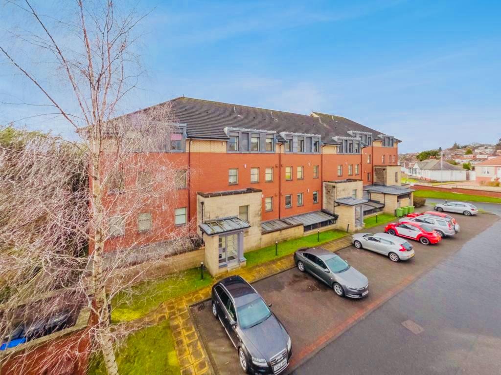 Braidholm Road, 2/2, Giffnock... 2 bed flat £225,000