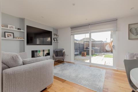 4 Bellrock Park, Edinburgh, EH10 6TY