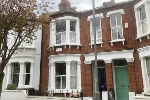 4 bedroom terraced house for sale - Bennerley Road, London, SW11