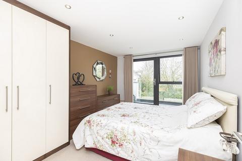 undefined, Wharncliffe Road, Highcliffe, Dorset. BH23 5DB
