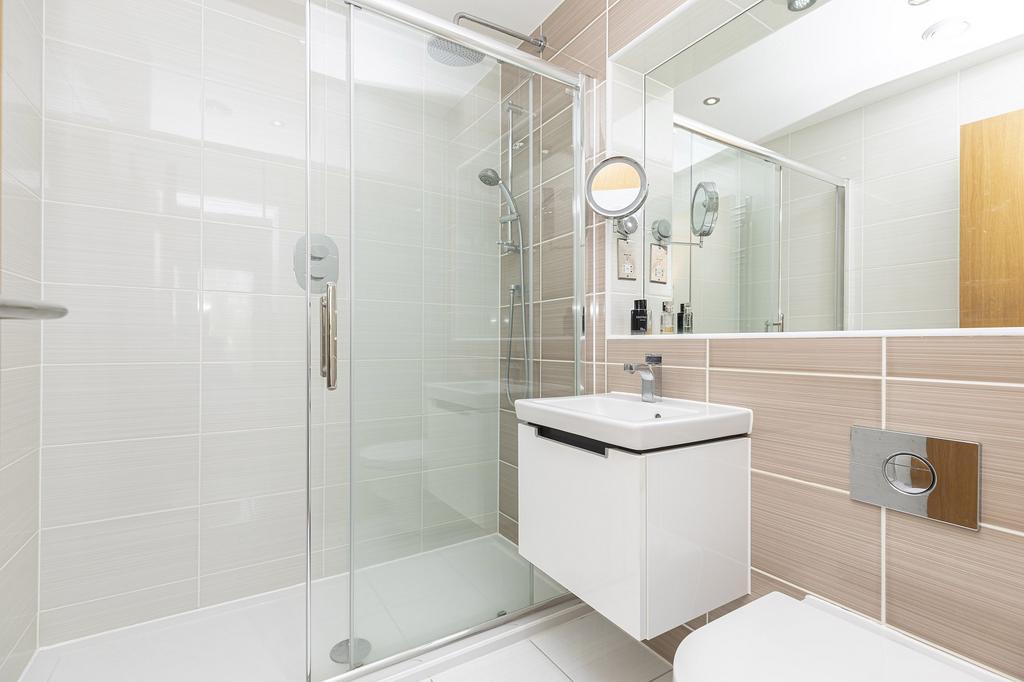 En suite shower room