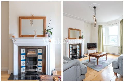 15b Woodlands Park Road, London, N15 3RU