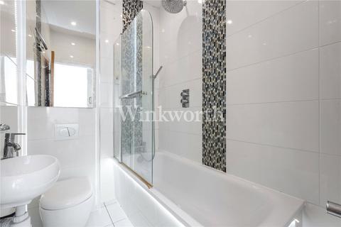 15b Woodlands Park Road, London, N15 3RU
