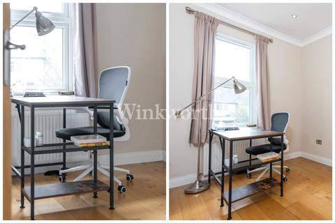 15b Woodlands Park Road, London, N15 3RU