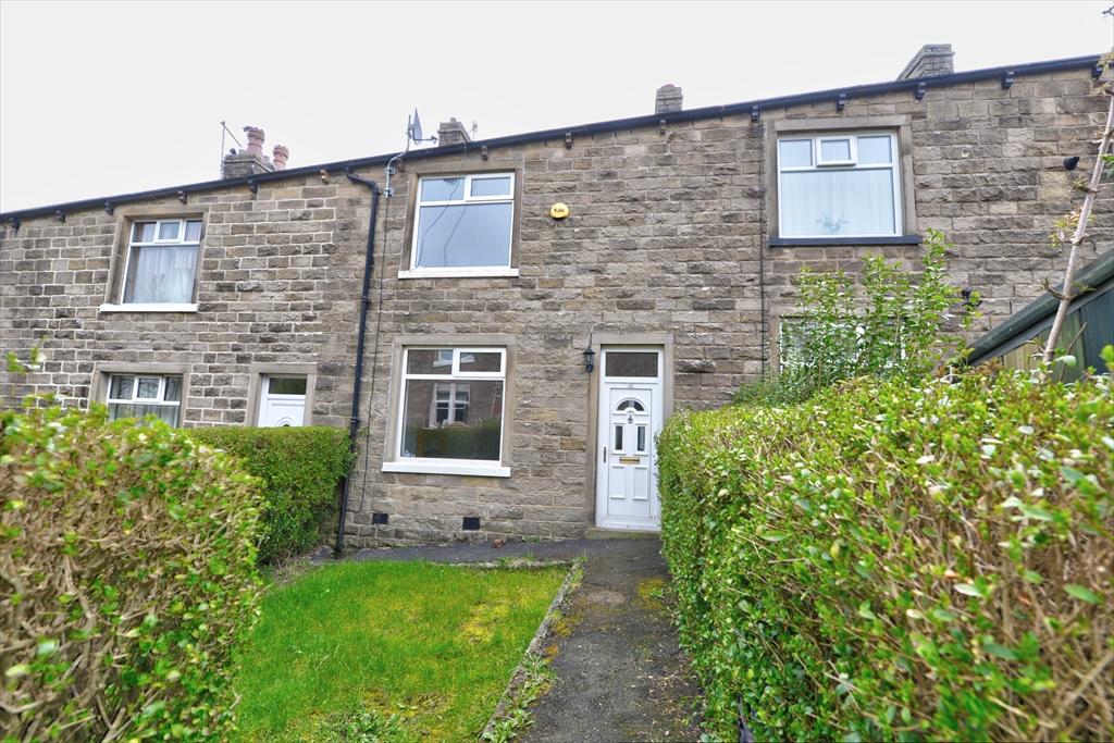Rosemount Avenue, Barnoldswick, BB18 2 bed terraced house £565 pcm (£