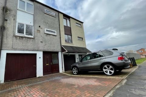 4 bedroom townhouse for sale - Ravenswood Drive, Glenrothes