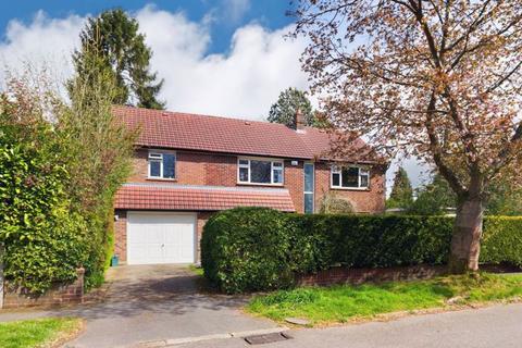 20 Copley Way, Tadworth, KT20 5QS