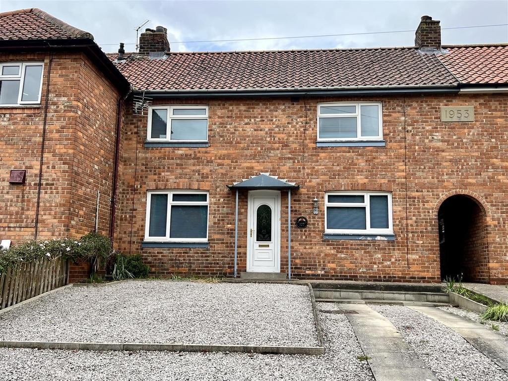 Princess Road, Market Weighton, York 2 bed apartment £160,000