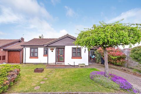 1d Moormead Drive, Epsom, KT19 0PX
