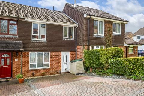 46 May Tree Close, Winchester, SO22 4JE