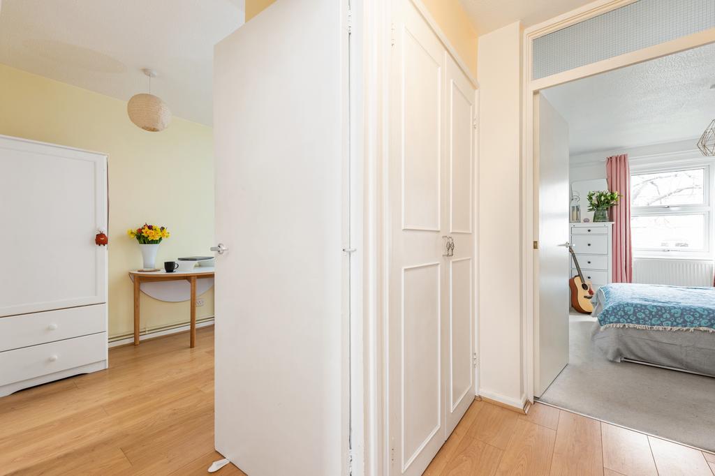 2903202211 LLSN 159 Plevna Crescent  N15 6 DZ 01...