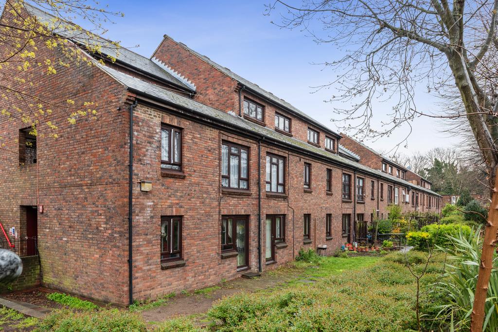2903202211 LLSN 159 Plevna Crescent  N15 6 DZ 00...