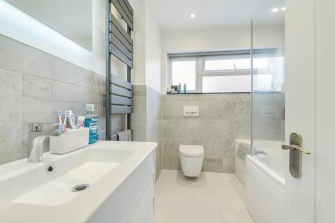 12 Welton Close, Tonbridge, TN9 2QX