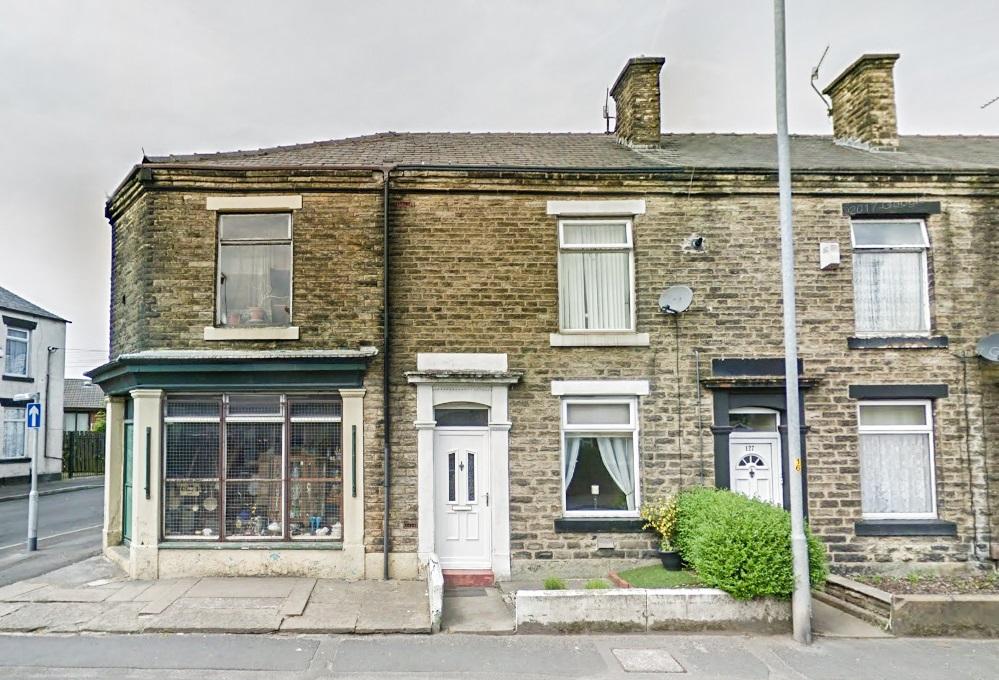 Milnrow Road, Shaw, OL2 2 bed terraced house £575 pcm (£133 pw)