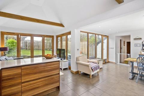 7 West End, Sherborne St John, Basingstoke, RG24 9LB