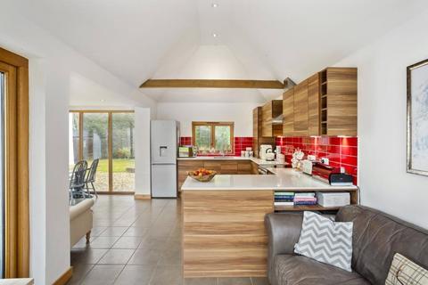 7 West End, Sherborne St John, Basingstoke, RG24 9LB