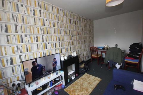 2 bedroom apartment for sale - Albans Court, St Albans Avenue